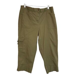Ruby Rd. Zip Front Cargo Capris Size 16